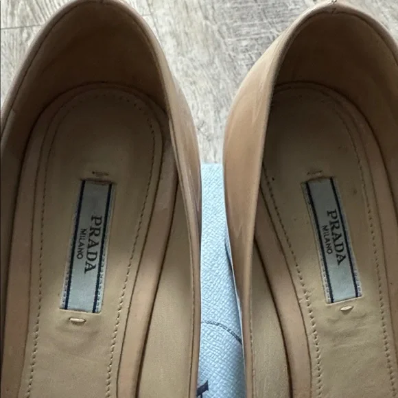 Vintage Prada Navy Patent Leather Block Heel 39 PRISTINE ASO Carolyn Bessette - Picture 7 of 12